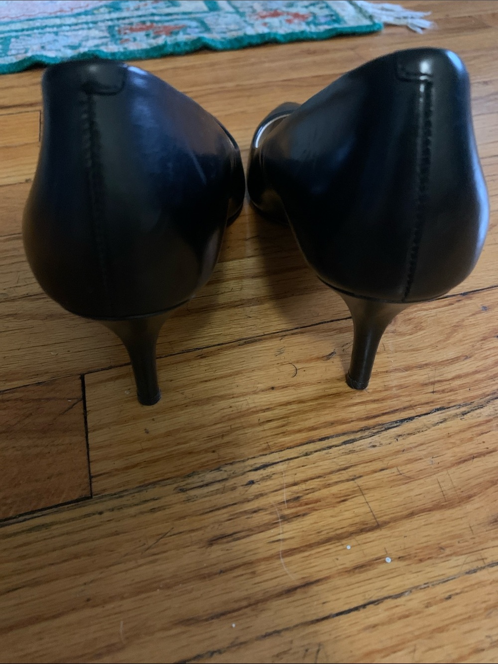 Cole Haan Black Leather Pumps 7.5 Heels 2.5” - Picture 3 of 6